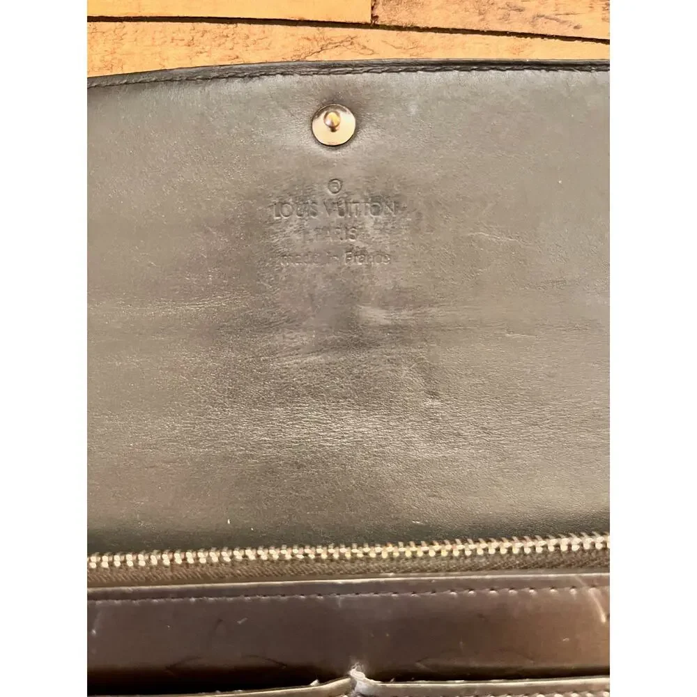 Authentic LOUIS VUITTON Gray Monogram Matt Vernis Long Sarah Wallet W/COA